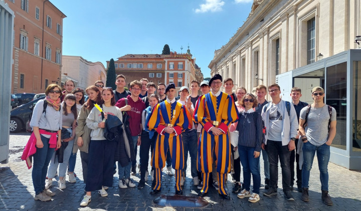 Mladi v Vatikanu (foto: Klemen Gartner )