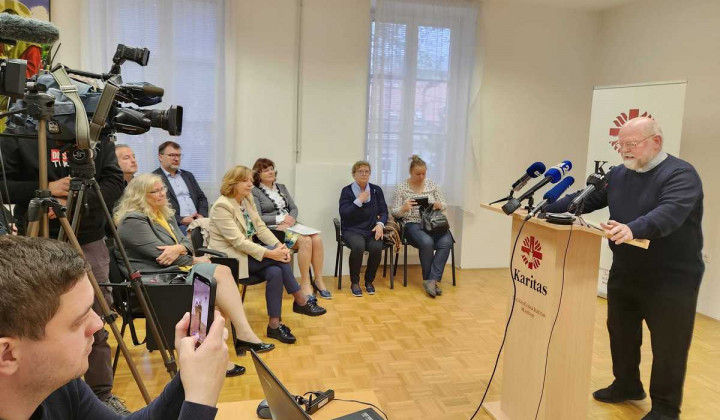 Novinarska konferenca Nadškofijske karitas Maribor (foto: karitasmb.si)