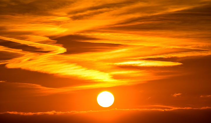 Sonce, vročina (foto: Pixabay)