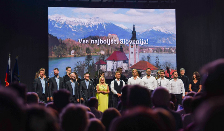 Nastopajoči na proslavi Domovina praznuje (foto: Rok Mihevc)