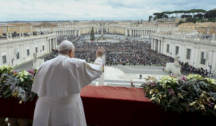 Blagoslov Mestu in svetu (foto: Vatican Media)