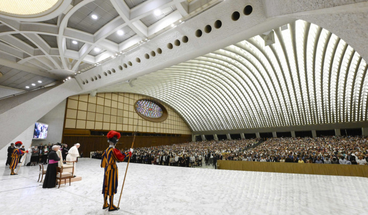 Splošna avdienca v dvorani Pavla VI. (foto: Vatican Media)