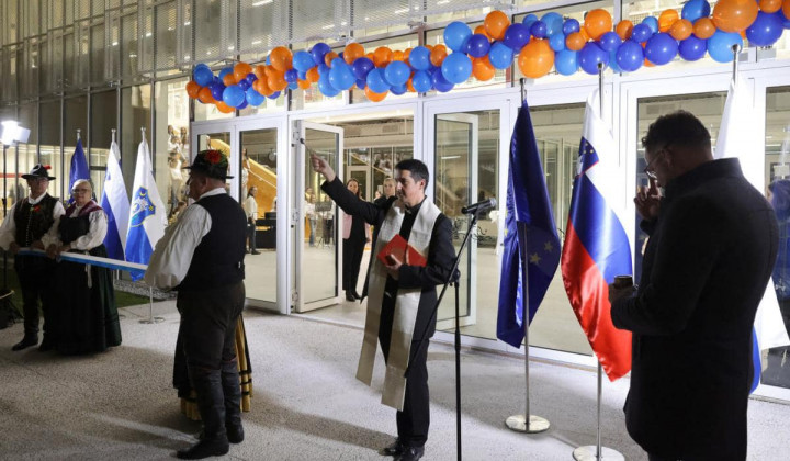 Blagoslov osnovne šole v Kamniku (foto: občina Kamnik)