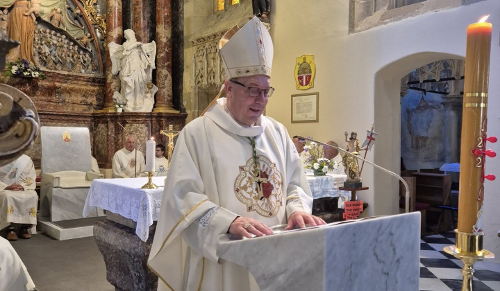 Nadškof Alojzij Cvikl Nadškof Alojzij Cvikl (foto: ARO)