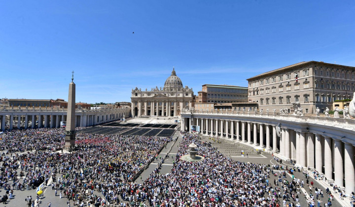 Papež Leon XIV. Papež Leon XIV. (foto: Matteo Pernaselci/Vatican Media)