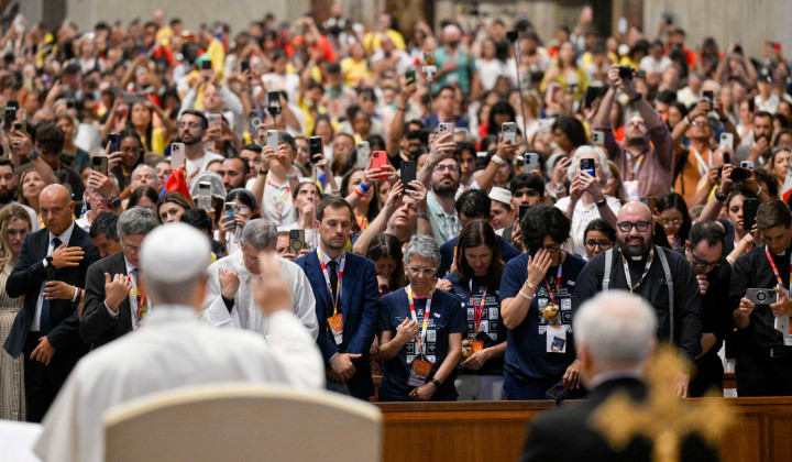 Papež je nagovoril digitalne misijonarje in katoliške vplivneže (foto: Vatican Media)