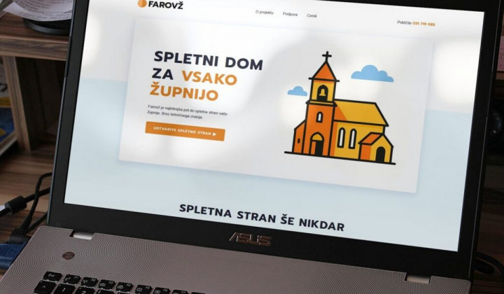 Spletna stran župnije le v nekaj minutah (foto: Rok Pisk)