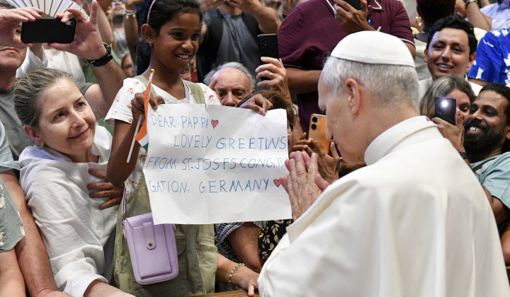 Papež Leon XIV. (foto: Matteo Pernaselci/Vatican Media)