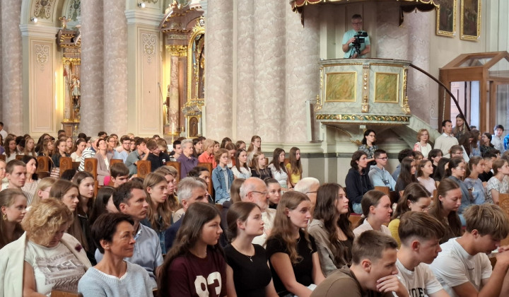 Tradicionalna maša na 1. šolski dan za Zavod sv. Stanislava Tradicionalna maša na 1. šolski dan za Zavod sv. Stanislava (foto: Marjana Debevec)