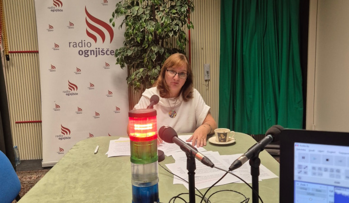 Dr. Simona Drenik Bavdek (foto: ARO)