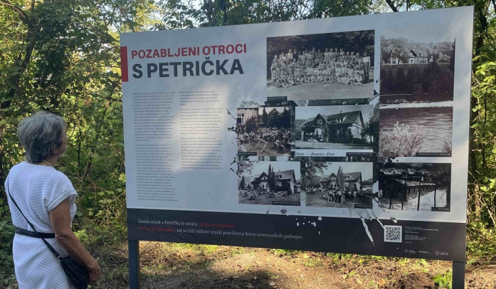 Informativna tabla o otrocih s Petričkega Informativna tabla o otrocih s Petričkega (foto: FB Mestna občina Celje)