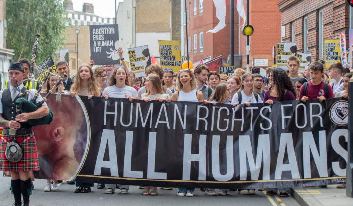 Pohod za življenje po ulicah Londona Pohod za življenje po ulicah Londona (foto: March for life UK)