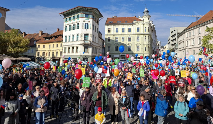 Več kot 5000 ljudi na Pohodu za življenje v Ljubljani (foto: Marjana Debevec)