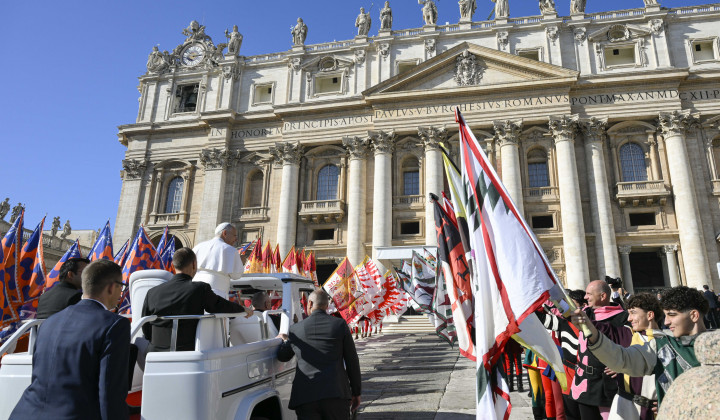 Papež Leon XIV. (foto: Vatican Media/Elisabetta Trevisan)