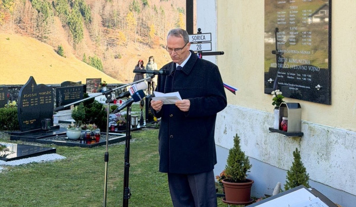 Dr. Matija Ogrin (foto: Vir: FB Janez Janša)