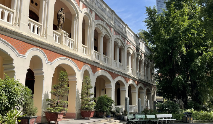 Semenišče sv. Jožefa v Saigonu (foto: Anton Jamnik)