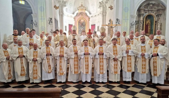 Duhovniki v koprski stolnici (foto: Vir: Škofija Koper)