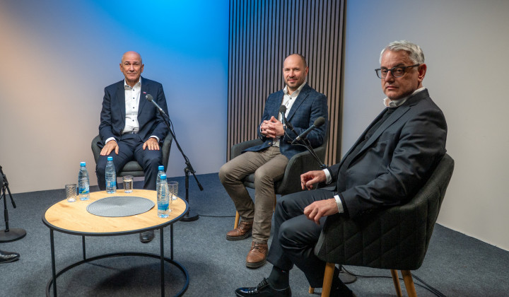 Janez Janša, Jernej Vrtovec in Matjaž Han (foto: Rok Mihevc)