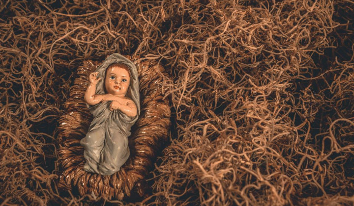 Novorojeni  (foto: Jeswin Thomas / Pexels)