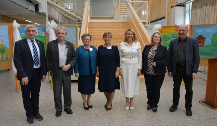 Udeleženci konference (foto: https://www.dkps.si/izobrazevanje/mednarodna-konferenca/7-mednarodna-konferenca-2025#c1407)