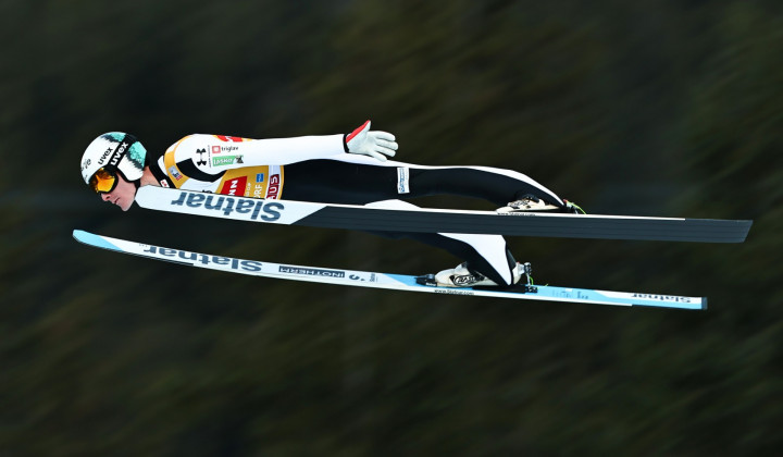 Smučarski skakalec Domen Prevc  (foto: dpa/STA)