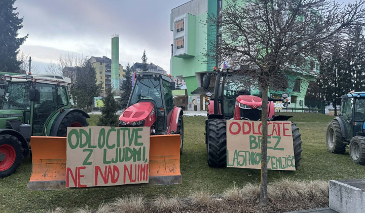 Protest kmetov v Žalcu (foto: STA / Lili Pušnik)