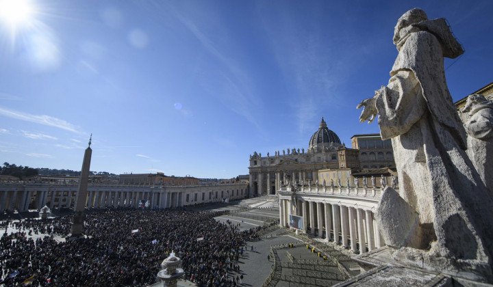 Vatikan, trg sv. Petra (foto: Matteo Pernaselci/Vatican Media)