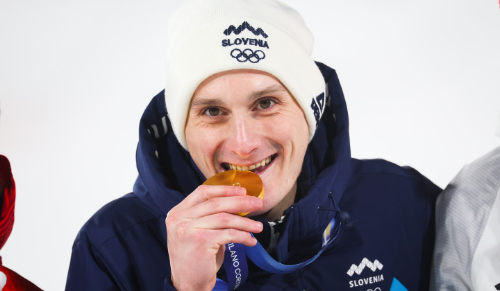 Olimpijski prvak na veliki skakalnici Domen Prevc. (foto: Matej Druznik/STA)