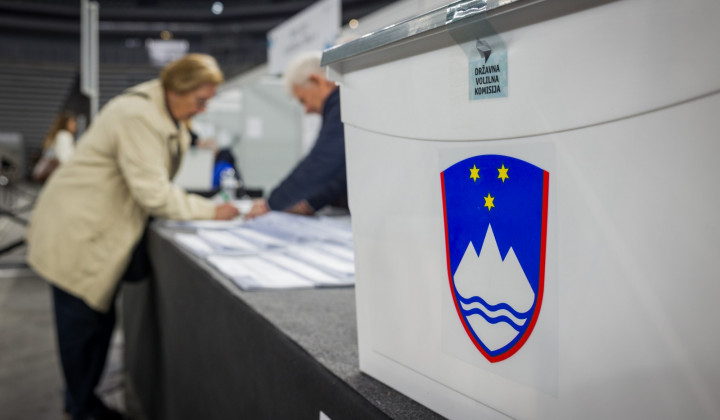 Volitve, glasovanje, volilna skrinjica (foto: STA/Bor Slana)