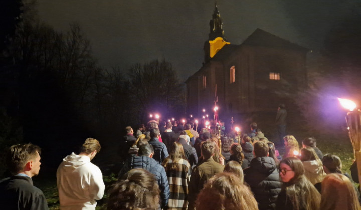 Križev pot na Rožnik (foto: Jakob Debevec)