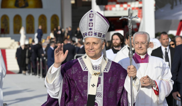 Papež ob koncu svete maše v Monaku (foto: Simone Risoluti)