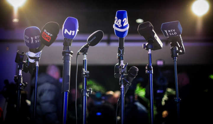 Mikrofoni, mediji, novinarstvo (foto: Daniel Novakovič / STA)