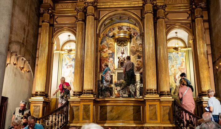 Kapela posvečena Monserratski Mariji (foto: Rok Mihevc)