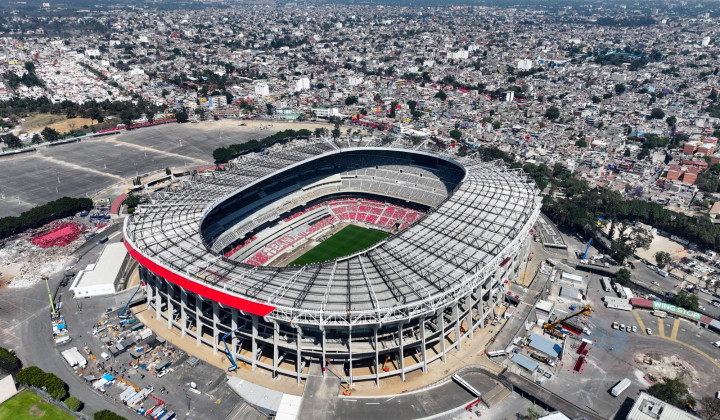 Stadion Azteca, najvecji mehiski stadion s kapaciteto 87.000 gledalcev, bo med 11. junijem in 19. julijem prizorisce svetovnega nogometnega prvenstva 2026. (foto: Xinhua/STA)