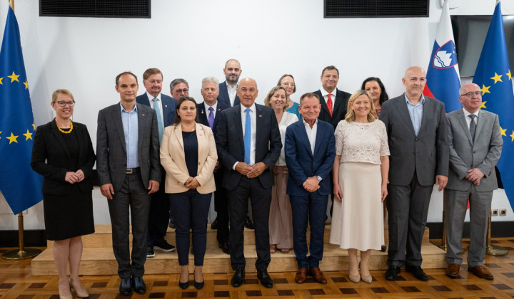 Srečanje sveta vlade za Slovence po svetu  (foto: STA / Bor Slana)