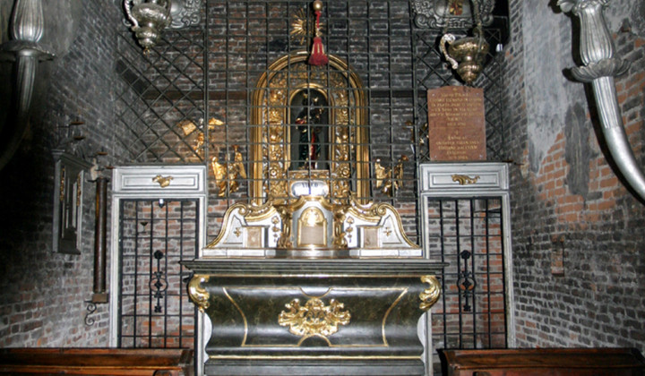 Notranjost loretske kapele, ki je del mariborskega gradu in v upravljanju Pokrajinskega muzeja Maribor (foto: Fotografija je del arhiva Pokrajinskega muzeja Maribor)
