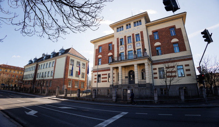 Mladika, kjer je sedež Ministrstva za zunanje in evropske zadeve (foto: Nebojša Tejić, STA)