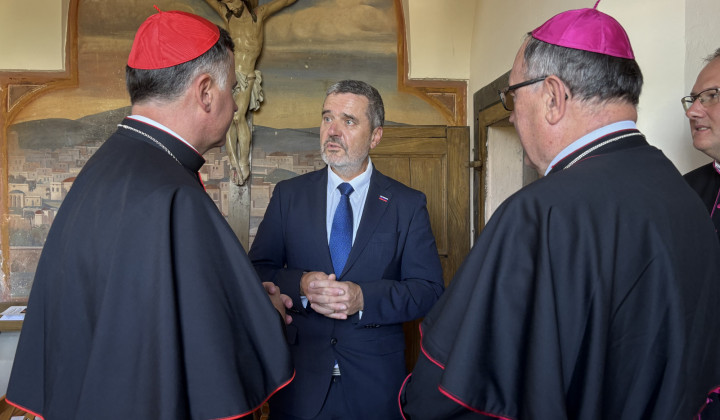Minister Tone Kajzer (foto: Ministrstvo za zunanje zadeve)
