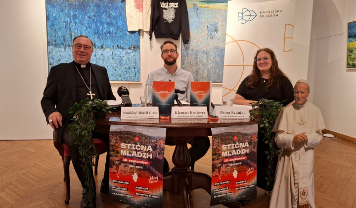 Udeleženci današnje tiskovne konference (foto: Marjana Debevec)