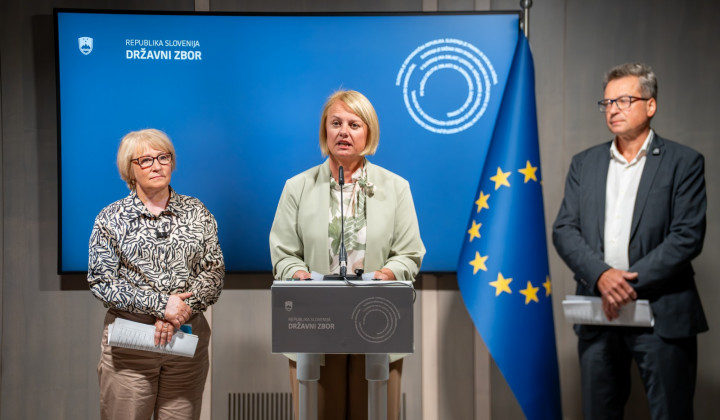 Skupna novinarska konferenca koalicije (foto: STA/Jakob Pirnat)
