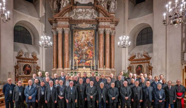 Evropski škofje (foto: Vir: FB CCEE)