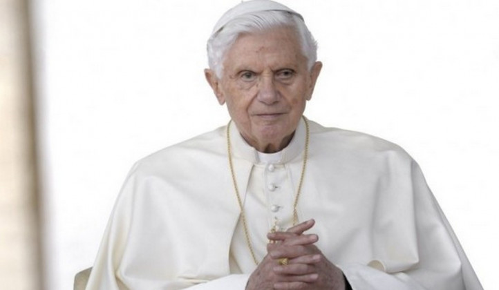 Zaslužni papež Benedikt XVI. (foto: )