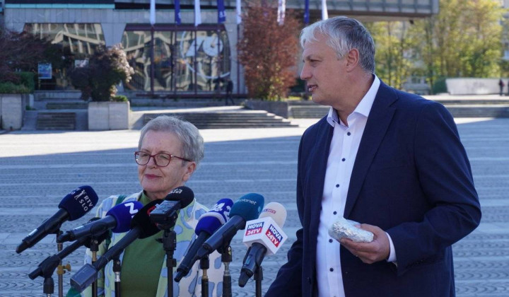 Milena Miklavčič in Aleš Primc Milena Miklavčič in Aleš Primc (foto: Vir: FB Za Slovenijo - za otroke in družine)