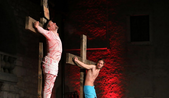 Prizor iz Ribniškega pasijona (foto: Matjaž Maležič)