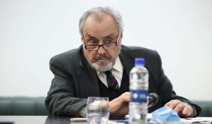dr. Ernest Petrič (foto: STA)