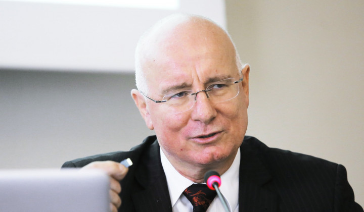 Profesor na Fakulteti za elektrotehniko Rafael Mihalič (foto: STA)