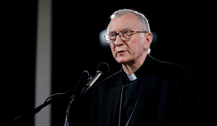 Vatikanski državni tajnik kardinal Pietro Parolin (foto: STA)