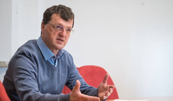 Naš gost je bil moralni teolog dr. Roman Globokar (foto: Klemen Lajevec)