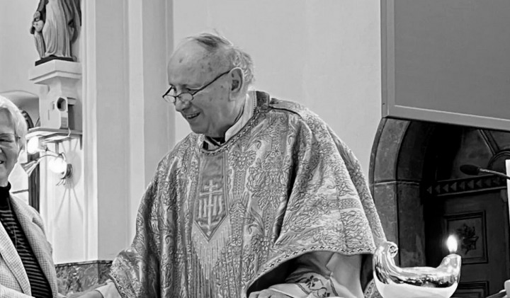 Duhovnik Janez Ambrožič (foto: Leon Oblak)