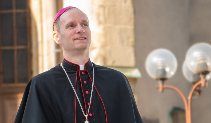 Škof Janez Kozinc (foto: Zvonka in Andraž Poje)